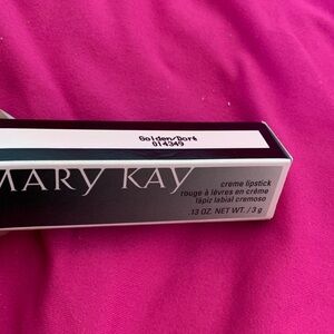 Mary Kay Golden Creme Lipstick